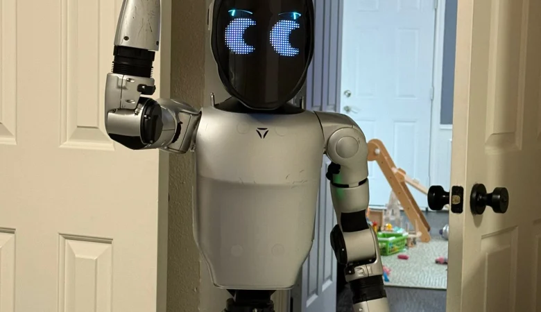 Our Robot Just Got a New Face – And It’s Alive!