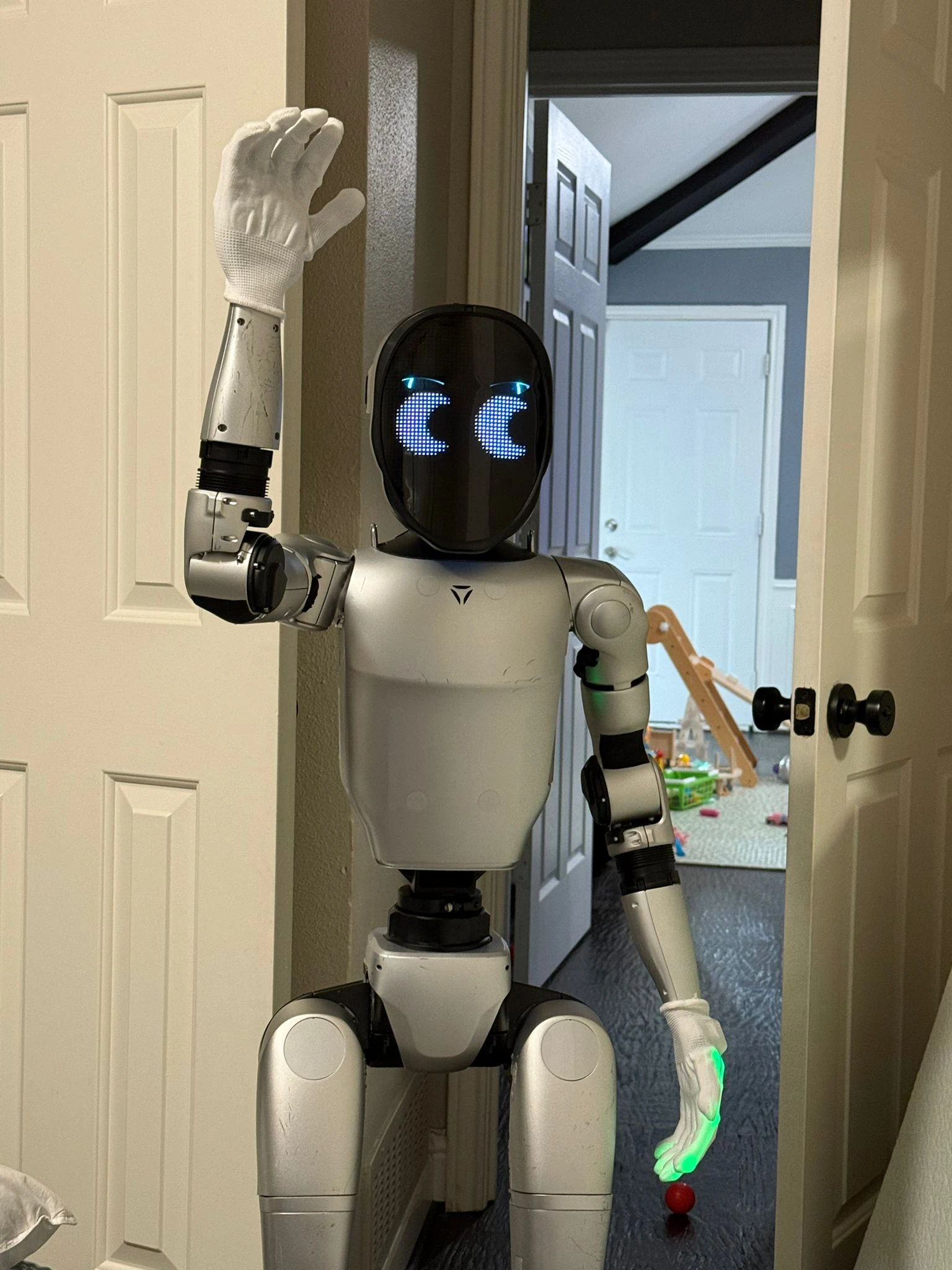 Robot new face